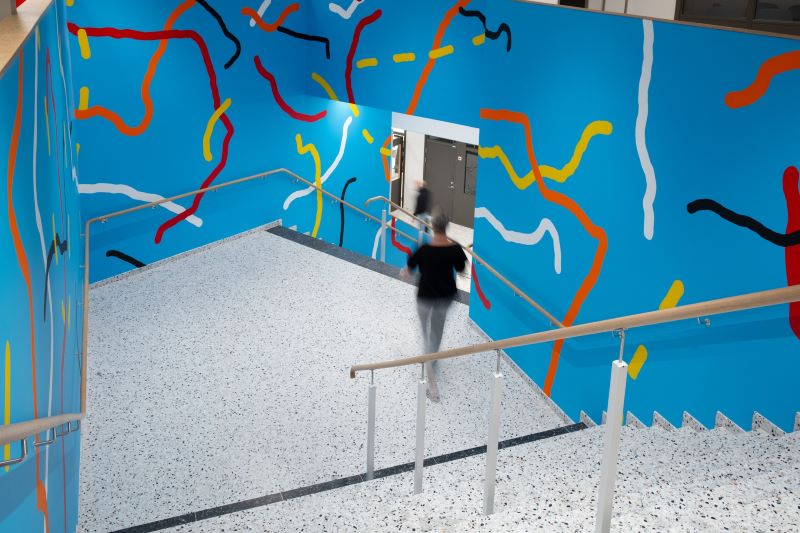 Trappmålning Vega skola och aktivitetshus